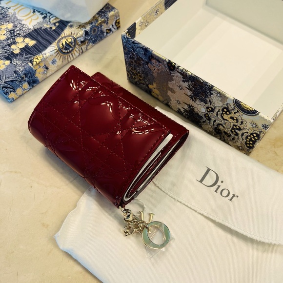 Brand New Lady Dior Lotus Wallet - Picture 12 of 12